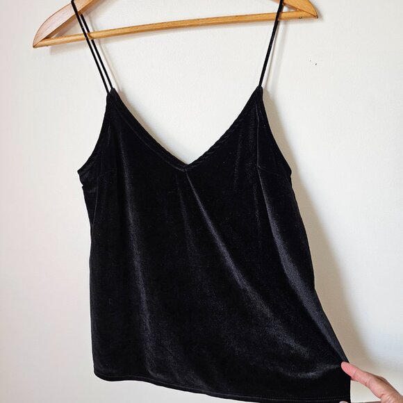 EUC LIKE NEW PROJECT SOCIAL T BLACK DOUBLE V VELVET TANK TOP SIZE M - Picture 3 of 11
